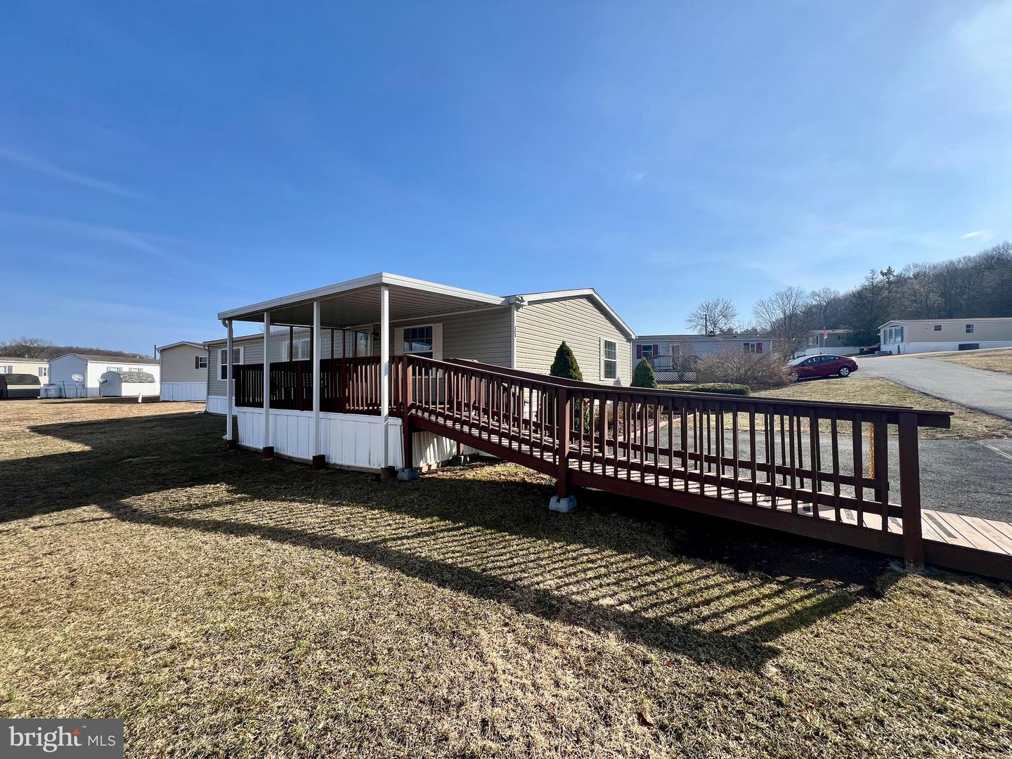 Blue Mountain Hs Real Estate Listings Main Image