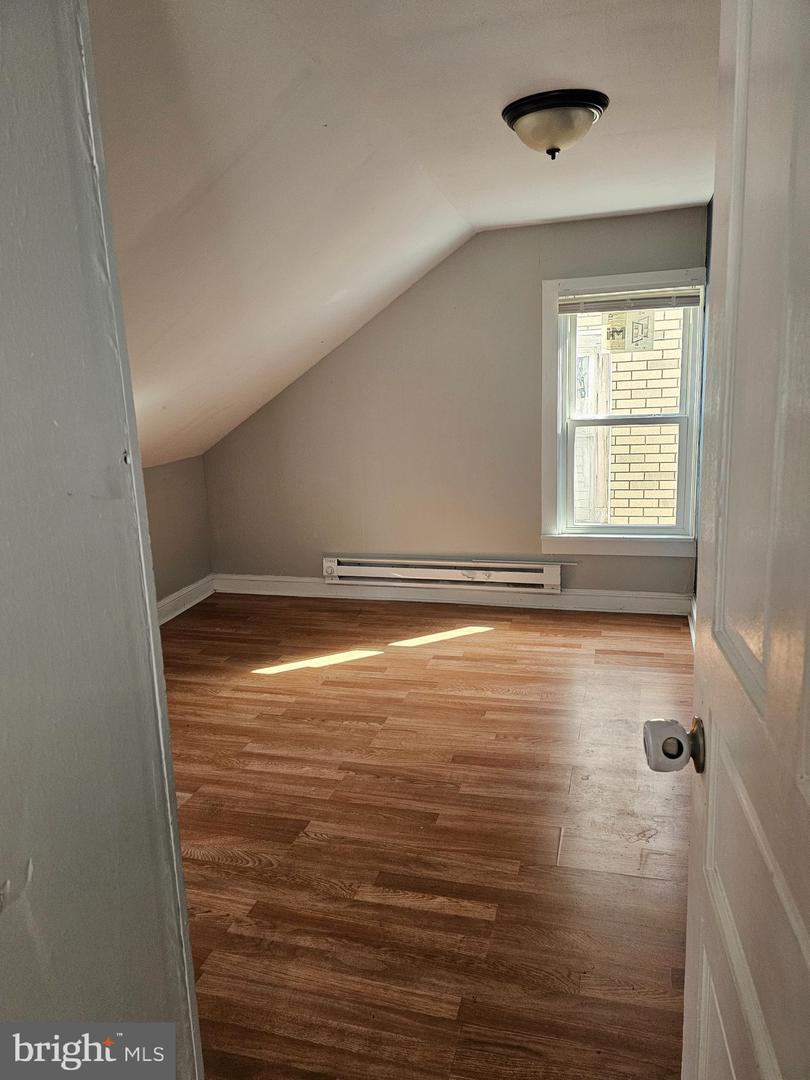 125 Pike St Property Photo 10