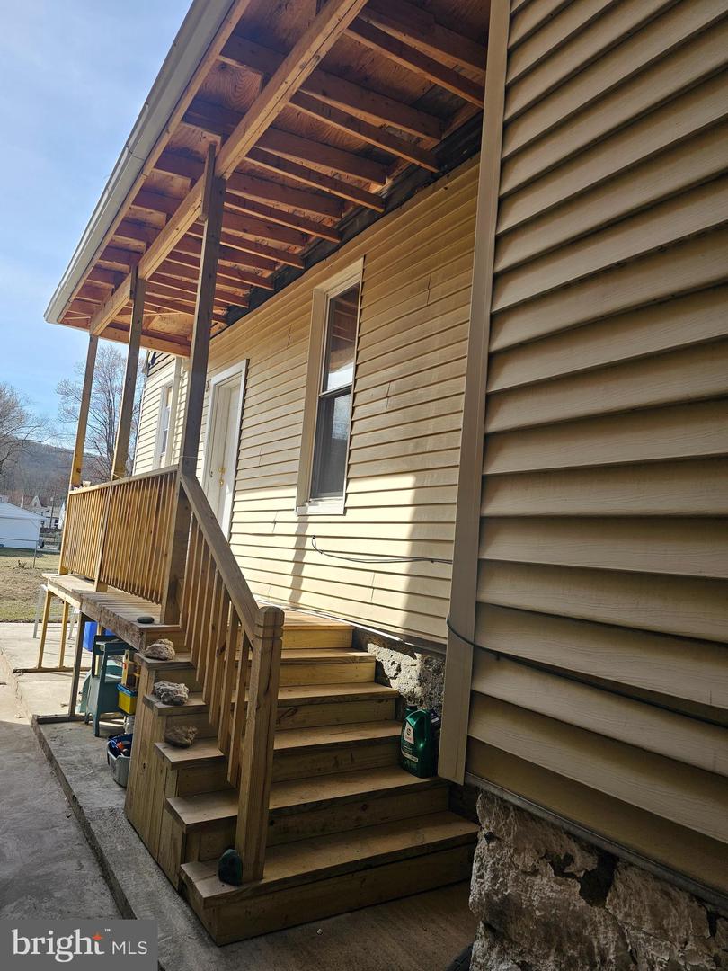 125 Pike St Property Photo 19