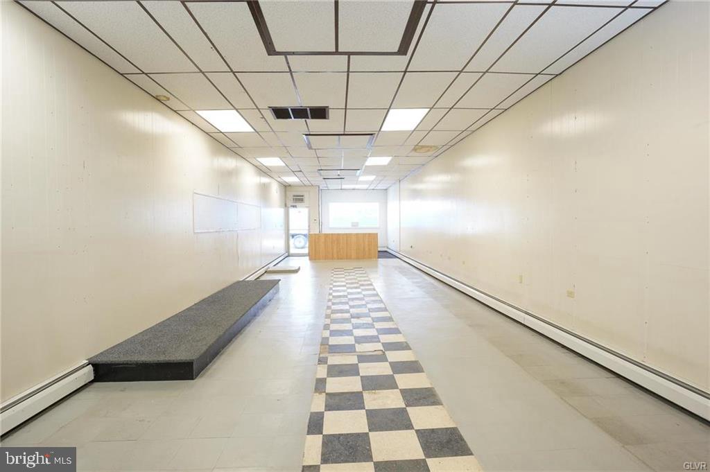 46 W Broad St Property Photo 15