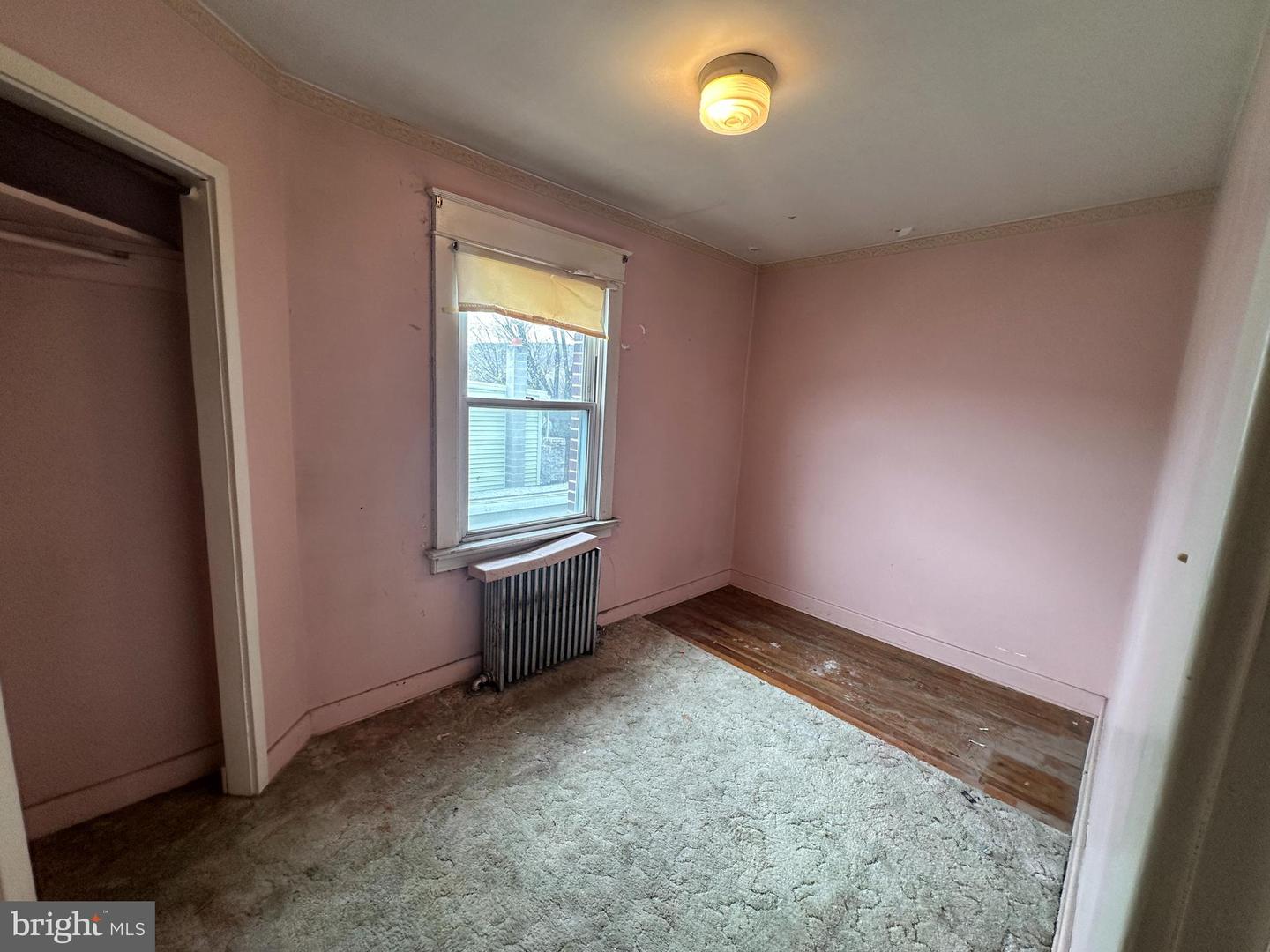 443-445 E Union St Property Photo 12