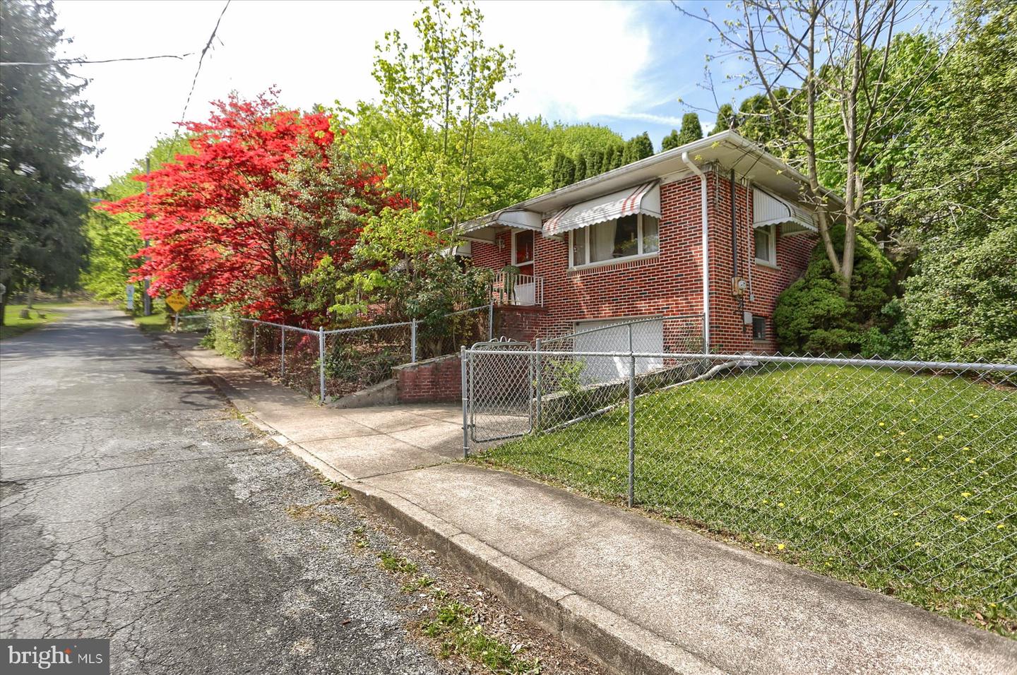 1500 S Spruce St Property Photo