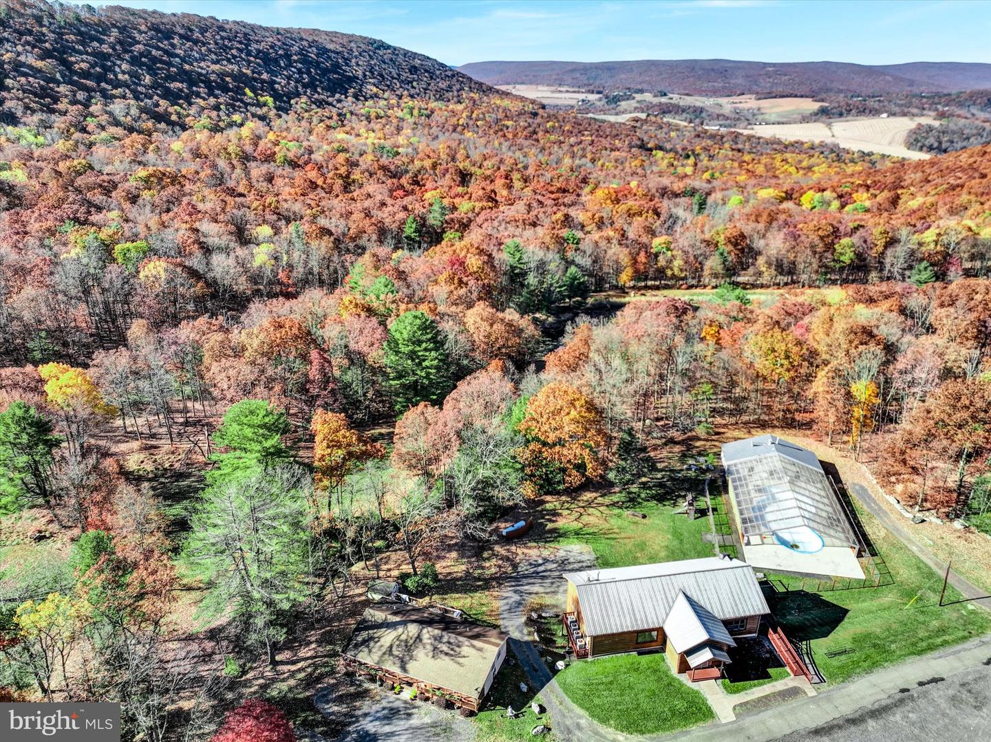 306 Mountain Snow Circle Property Photo 9