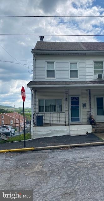 251 Chestnut St Property Photo 1