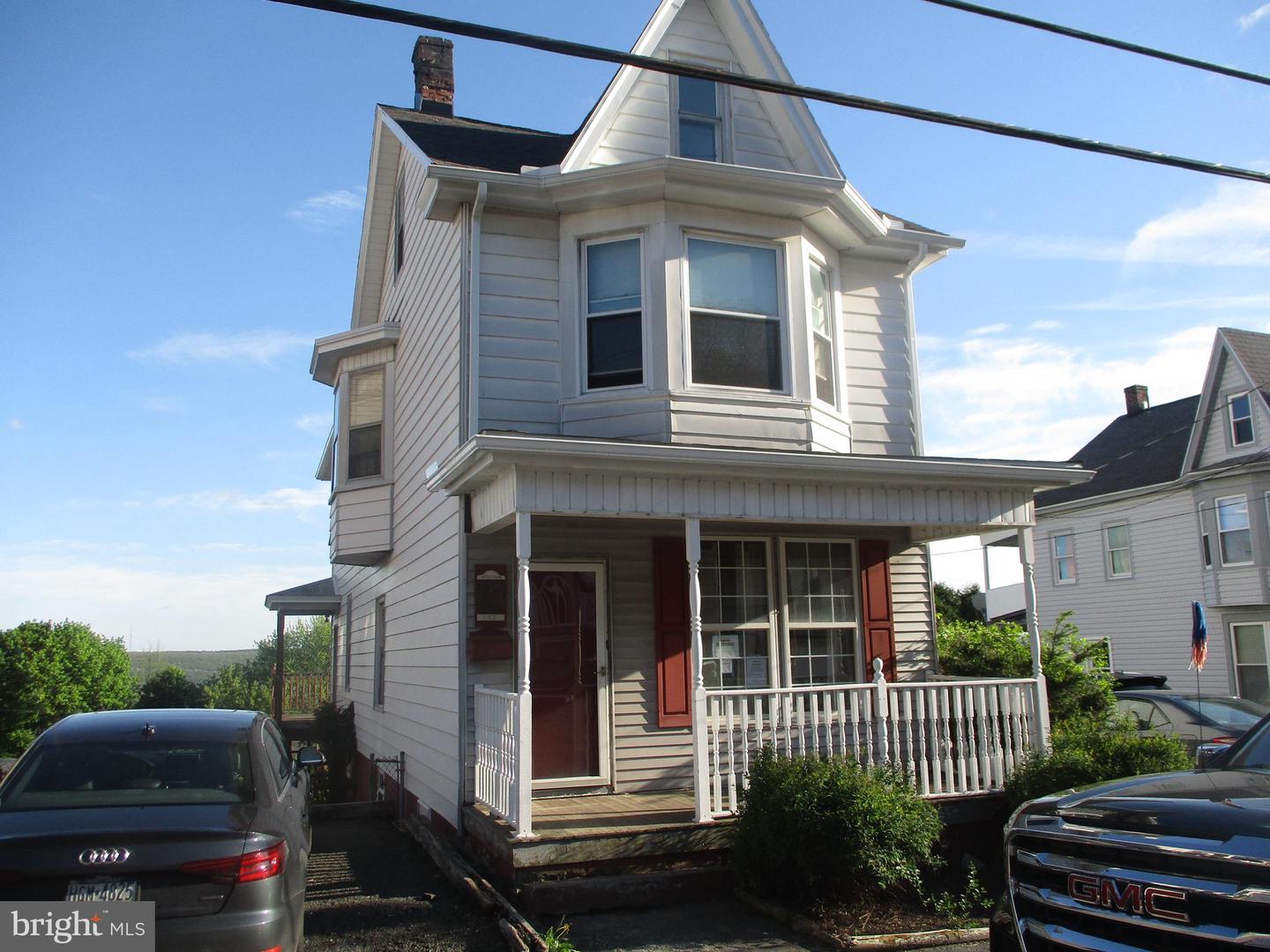 142 Schuylkill Ave Property Photo 1