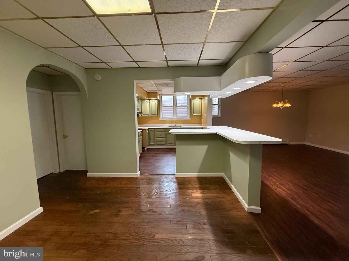 132 E Main St #apt 2 Property Photo 5