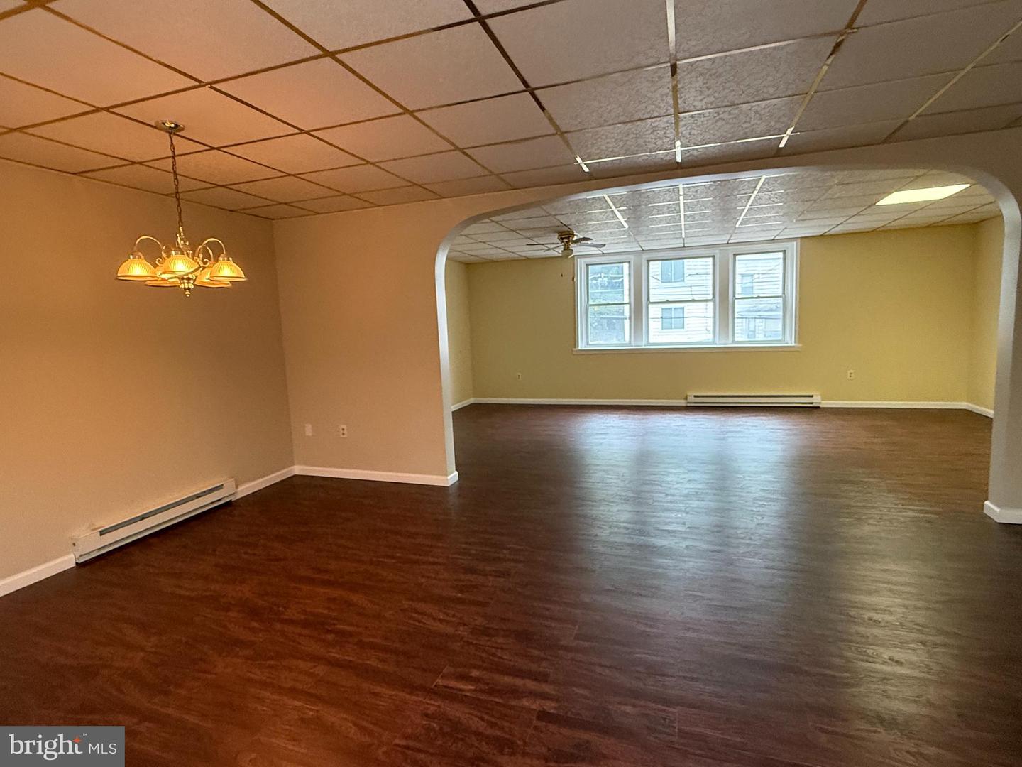 132 E Main St #apt 2 Property Photo 6