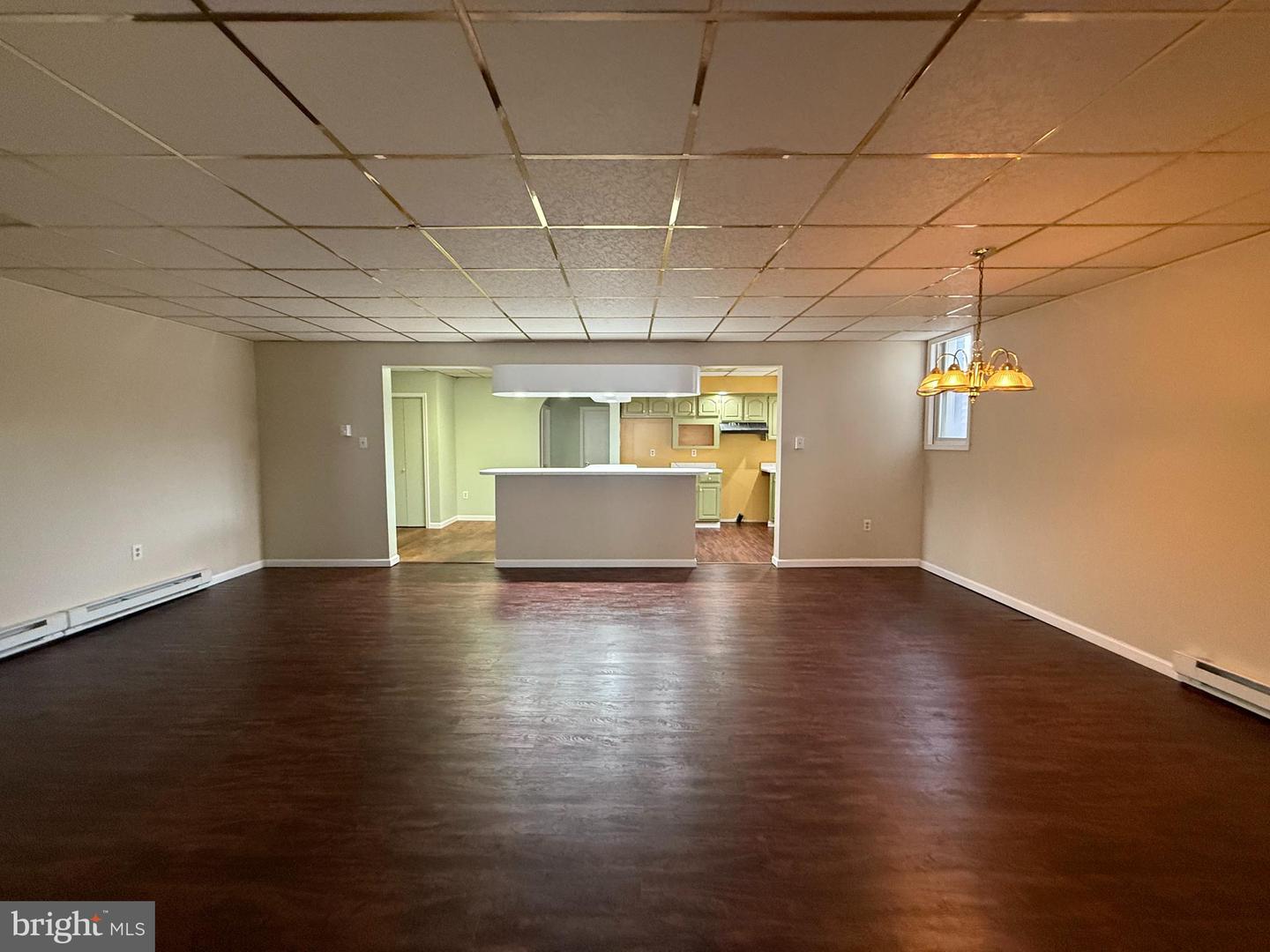 132 E Main St #apt 2 Property Photo 9