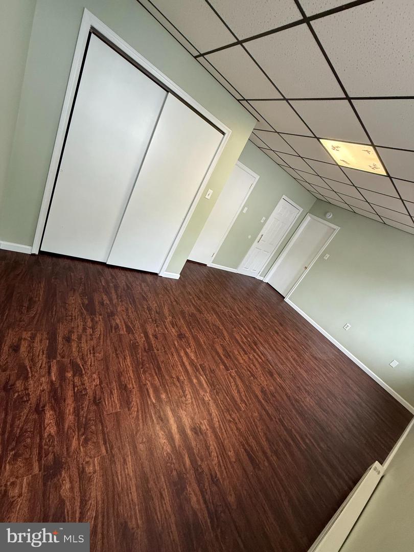 132 E Main St #apt 2 Property Photo 11