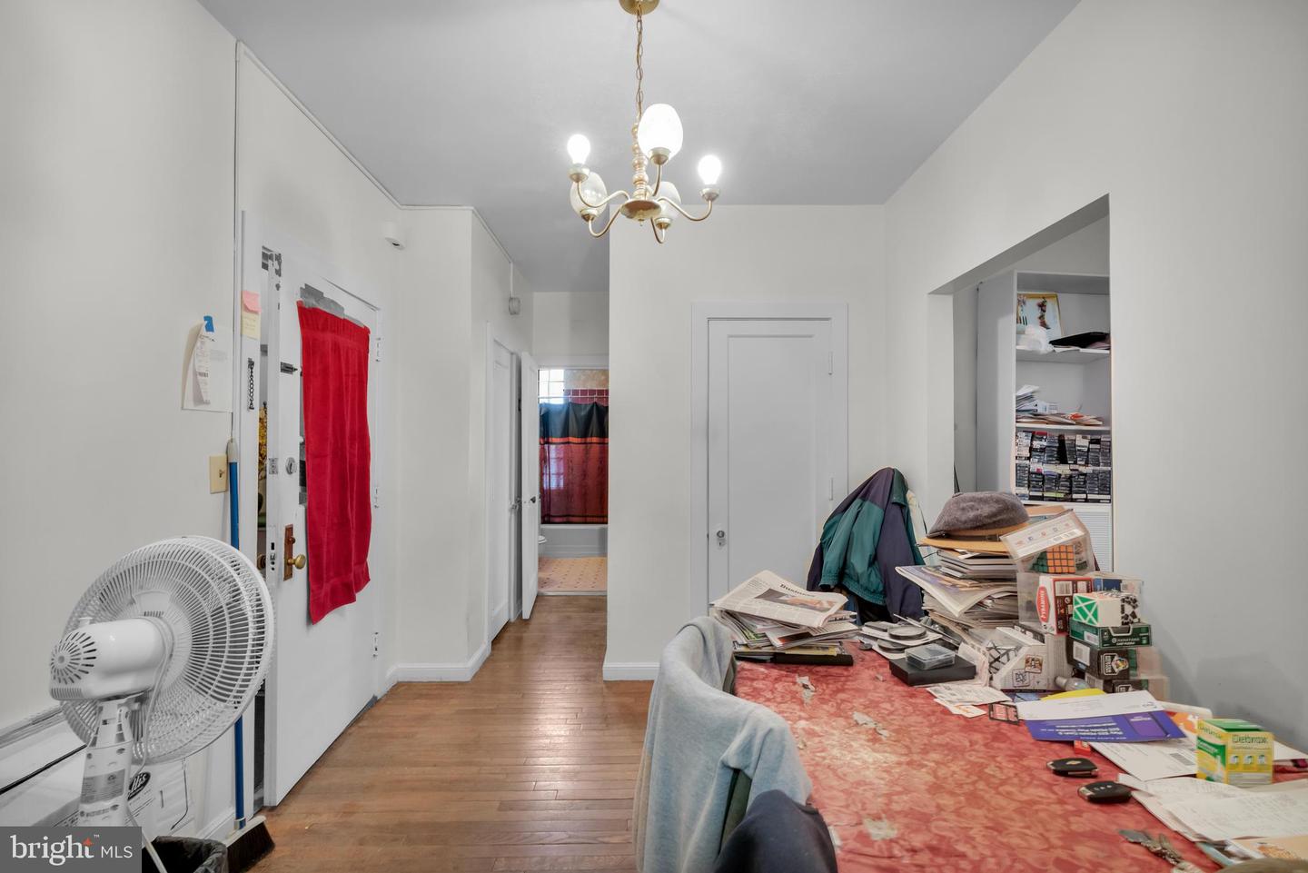 1734 W Market St Property Photo 27