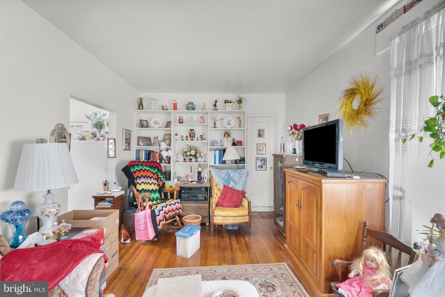 1734 W Market St Property Photo 29