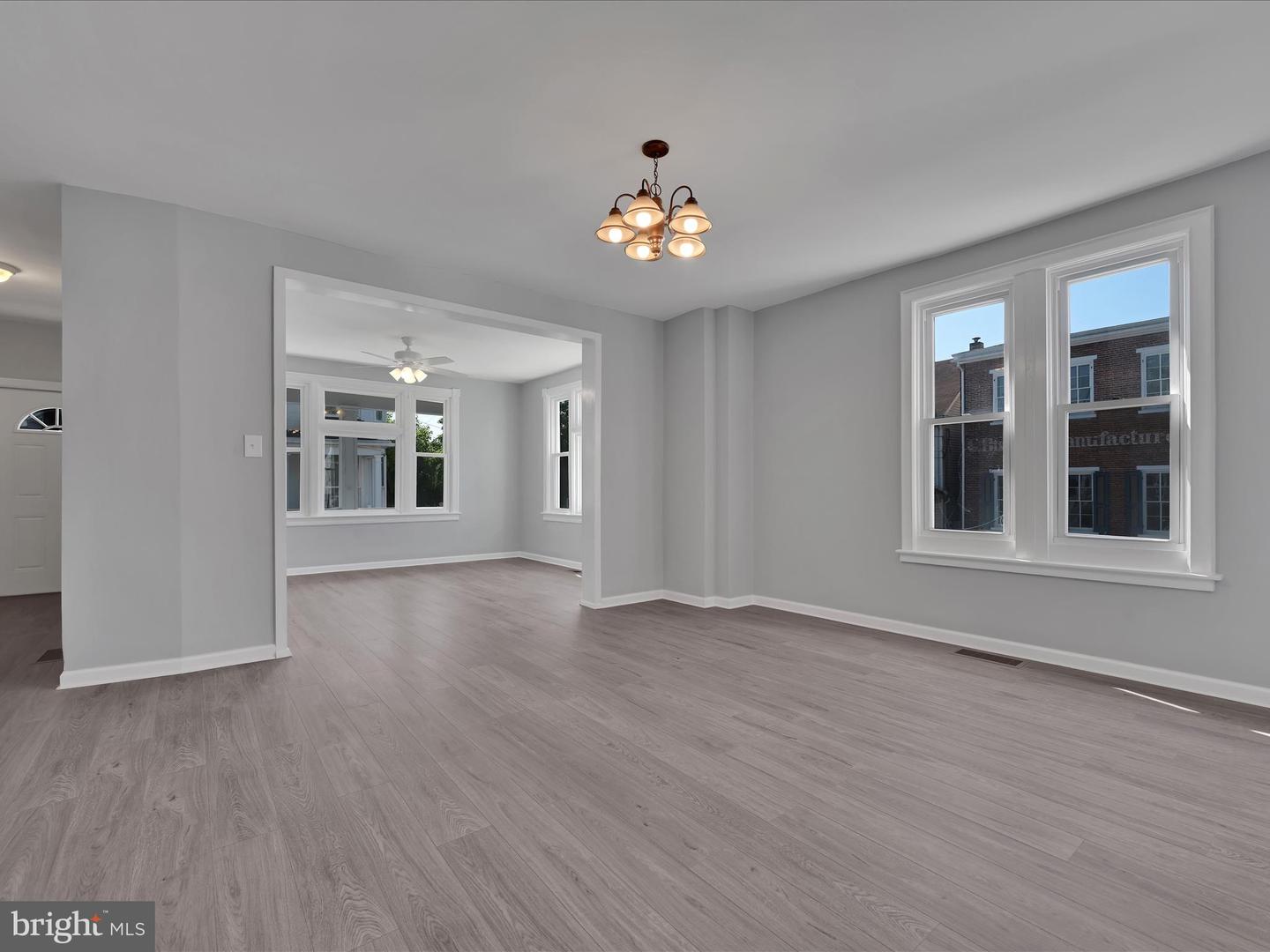 102 Gay St Property Photo 10