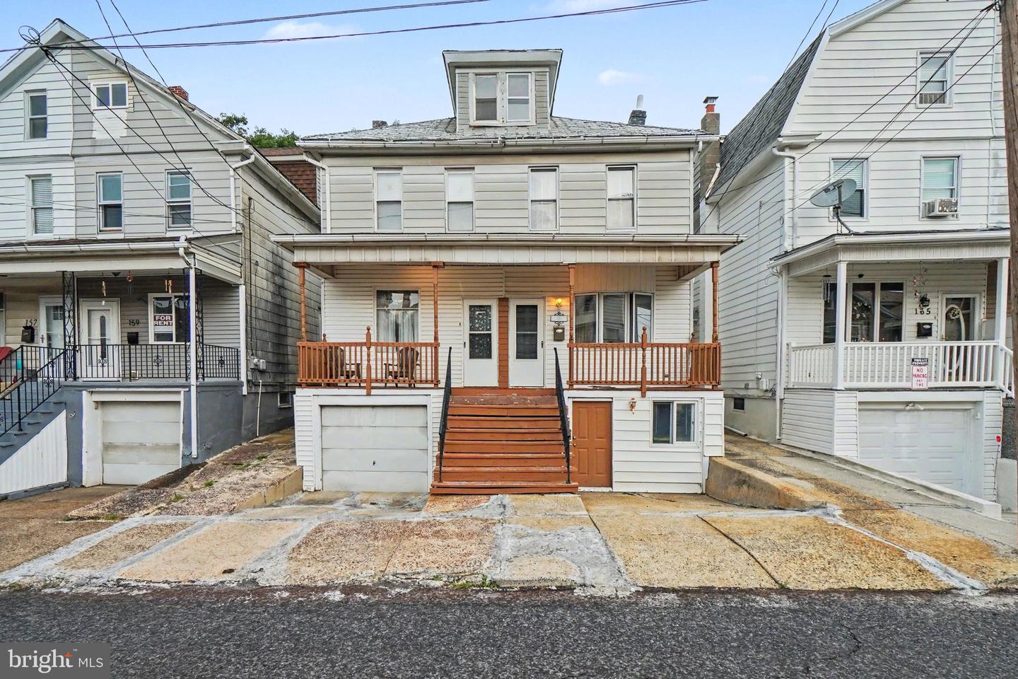 163 Schuylkill Ave Property Photo 2