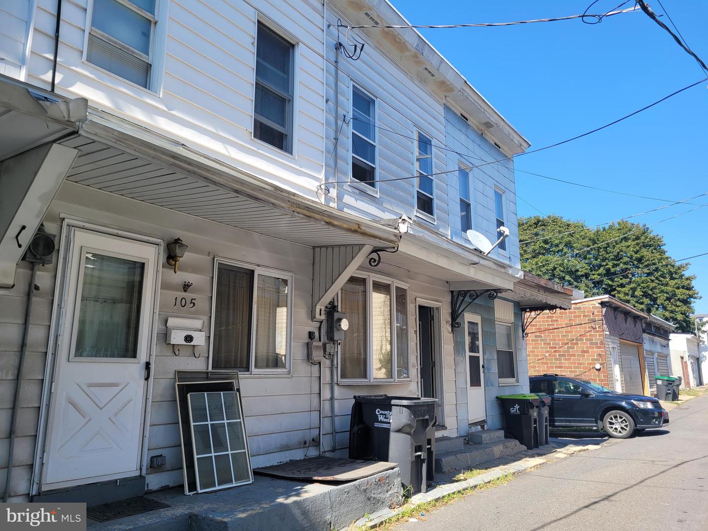 103 W SOUTH ST