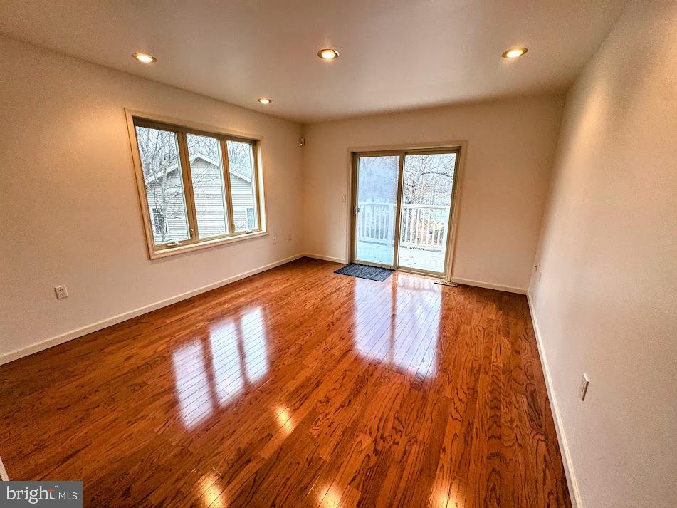 55 Conyngham Dr Property Photo 34