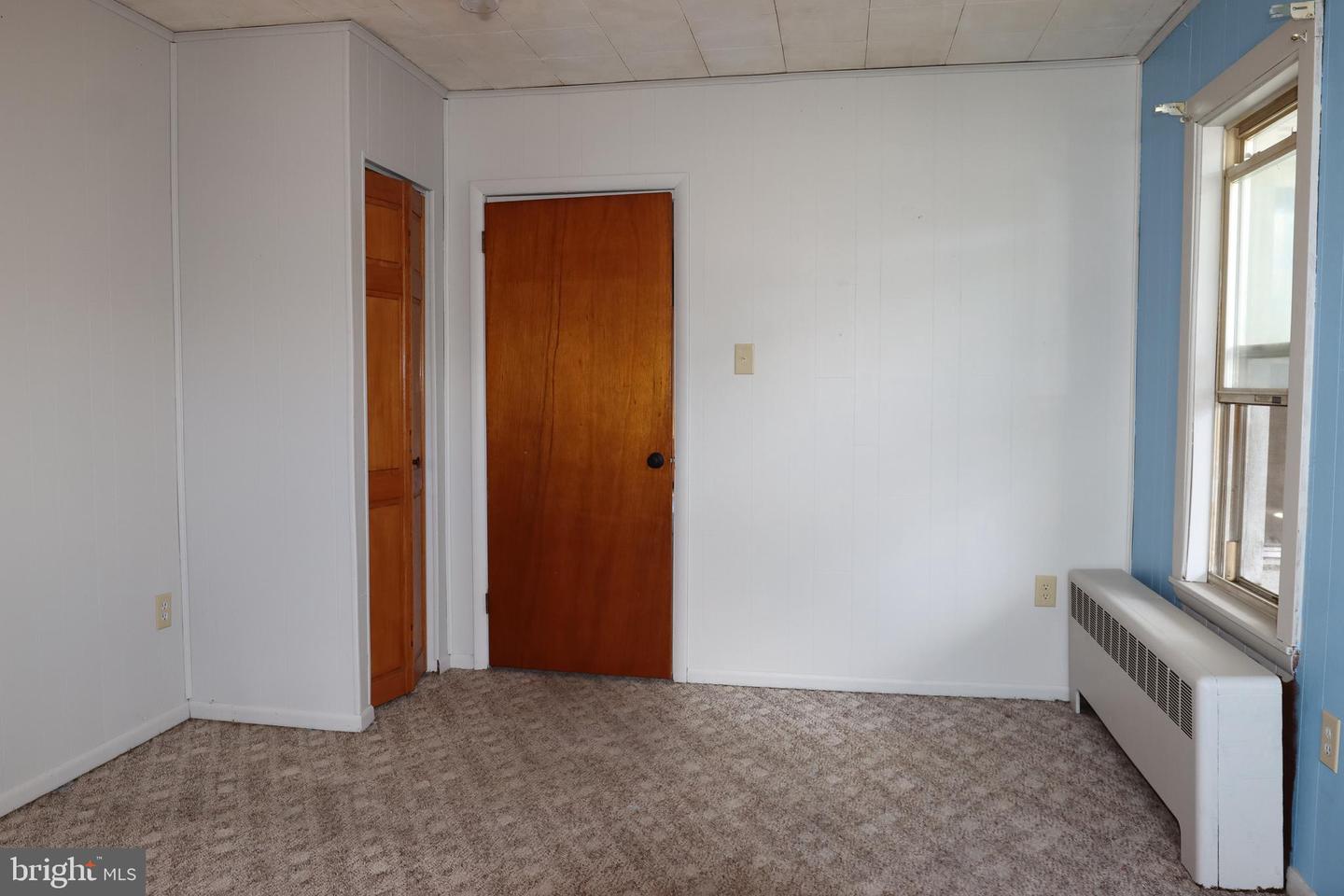 305 Dock St Property Photo 13
