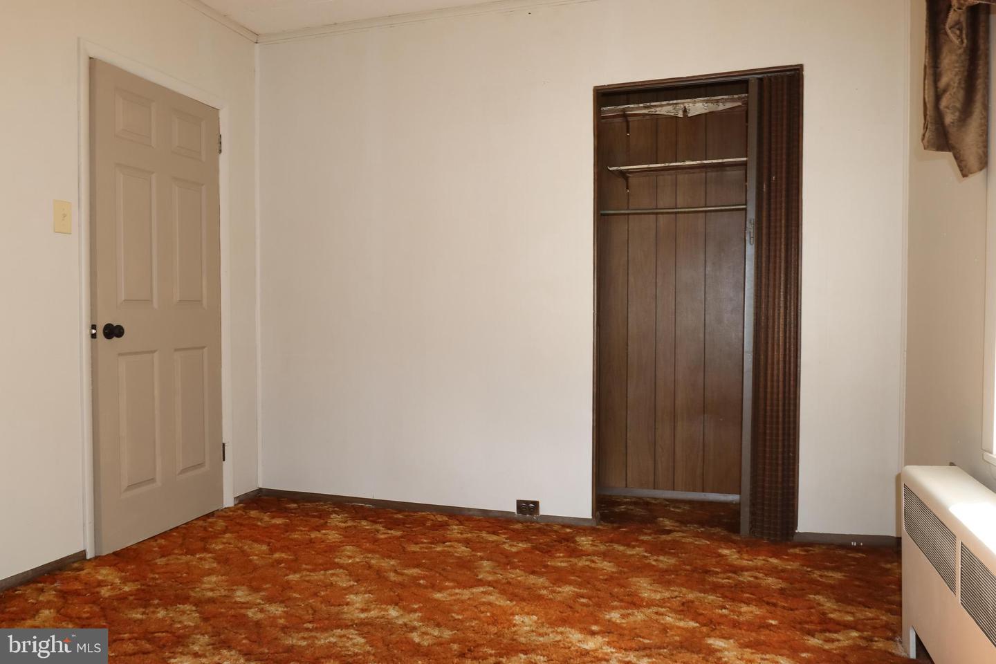 305 Dock St Property Photo 16