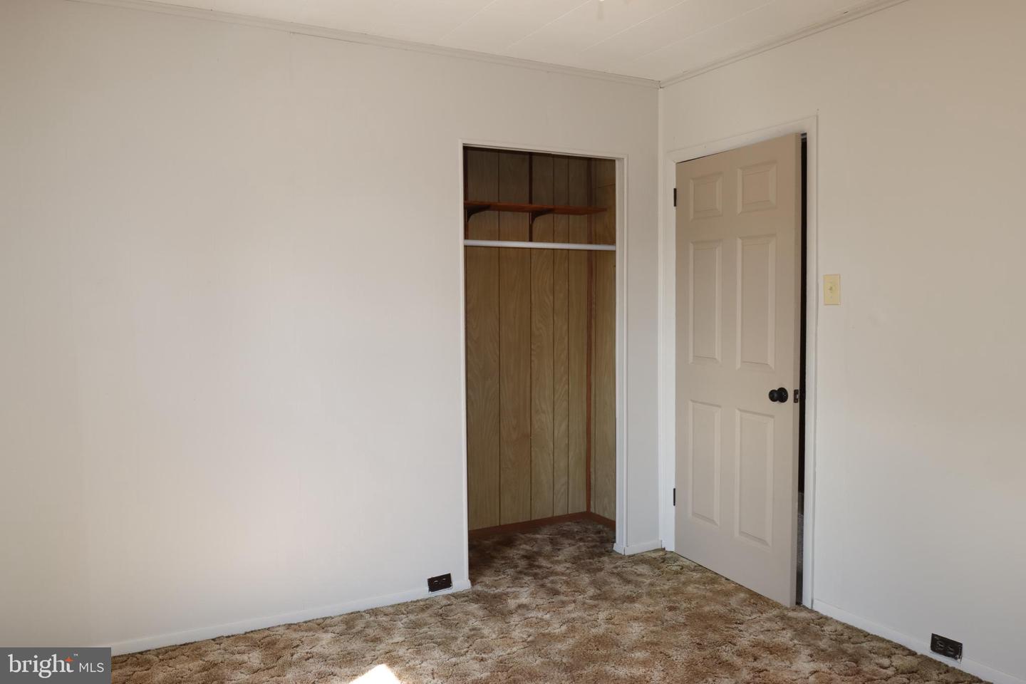 305 Dock St Property Photo 19