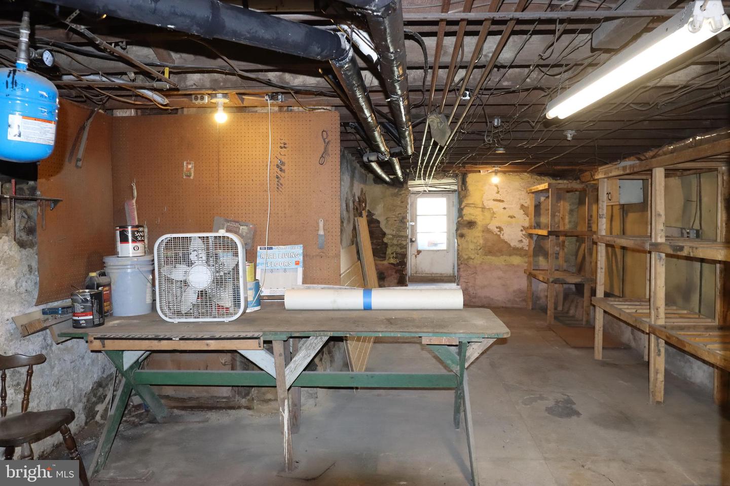 305 Dock St Property Photo 24