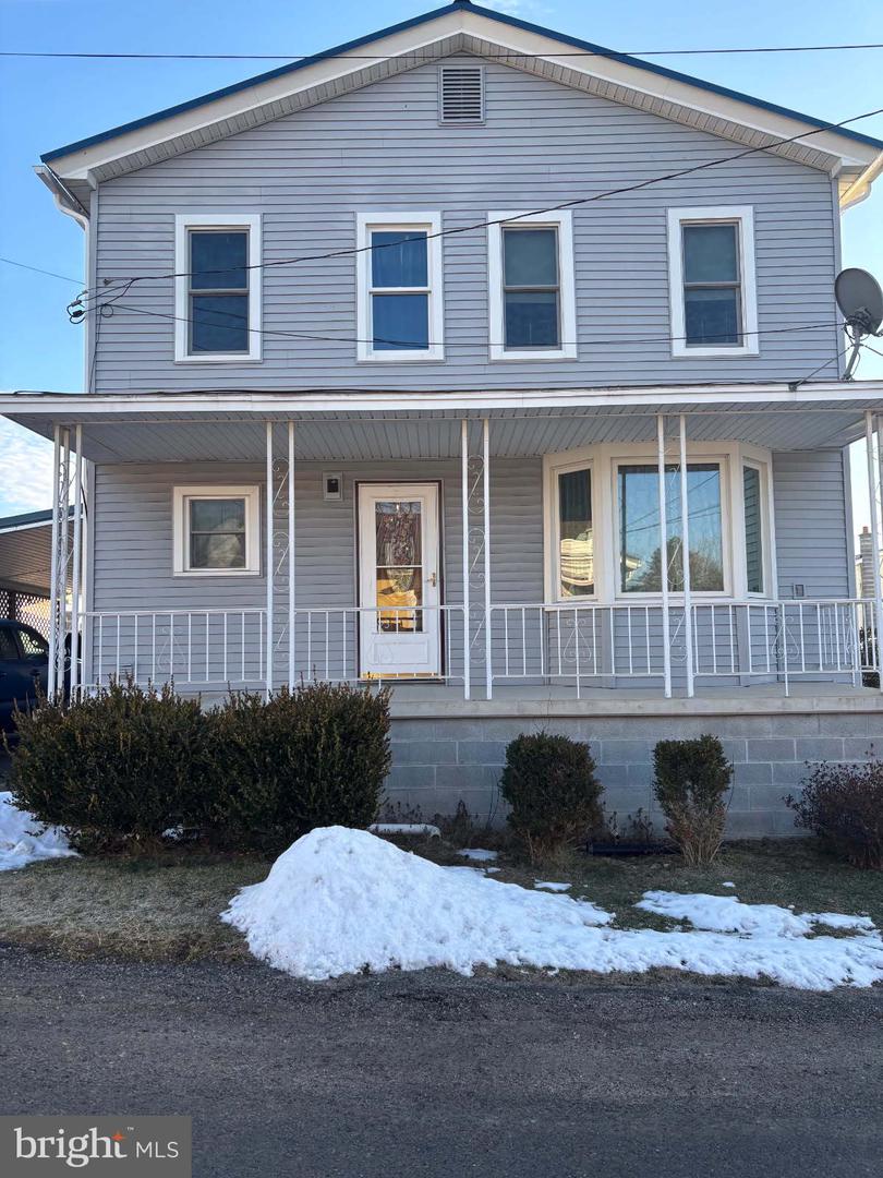 15 S 7th St Property Photo 2