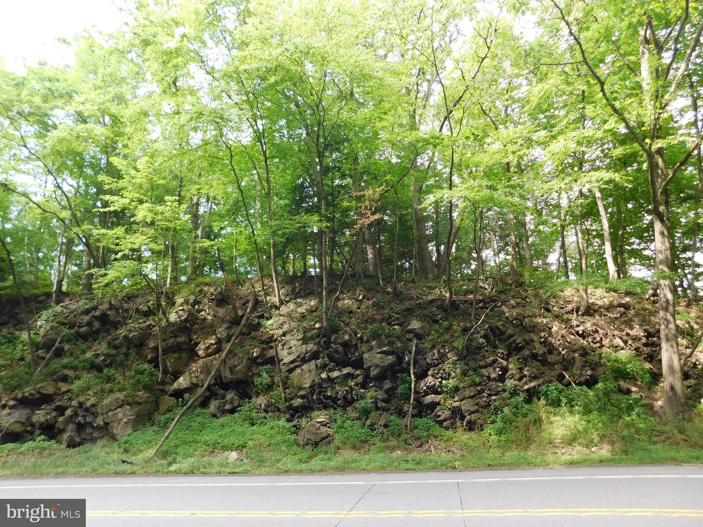 0 Claremont Ave Property Photo 1