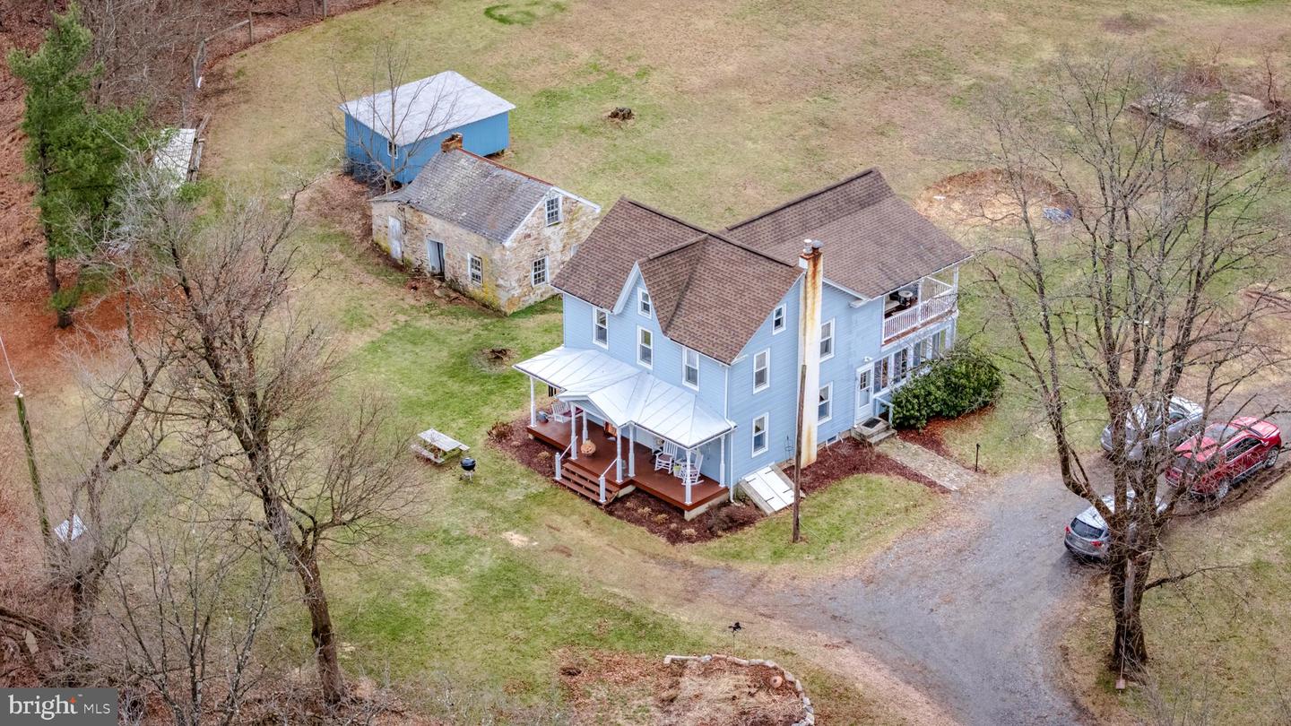 30 Lime Kiln Rd Property Photo 1