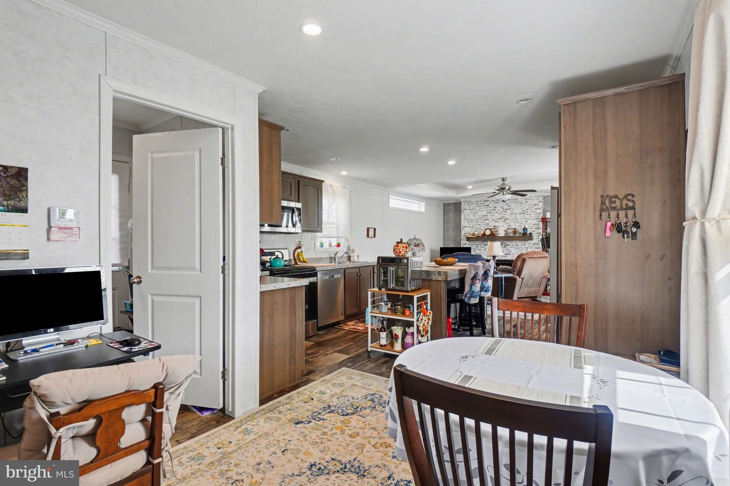 1b Frieden Mnr Property Photo 11
