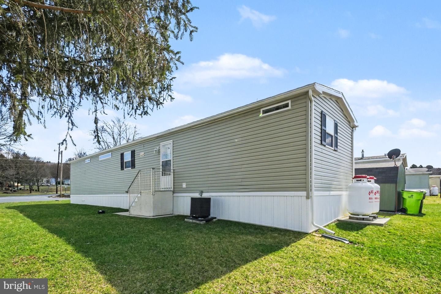 1b Frieden Mnr Property Photo 25