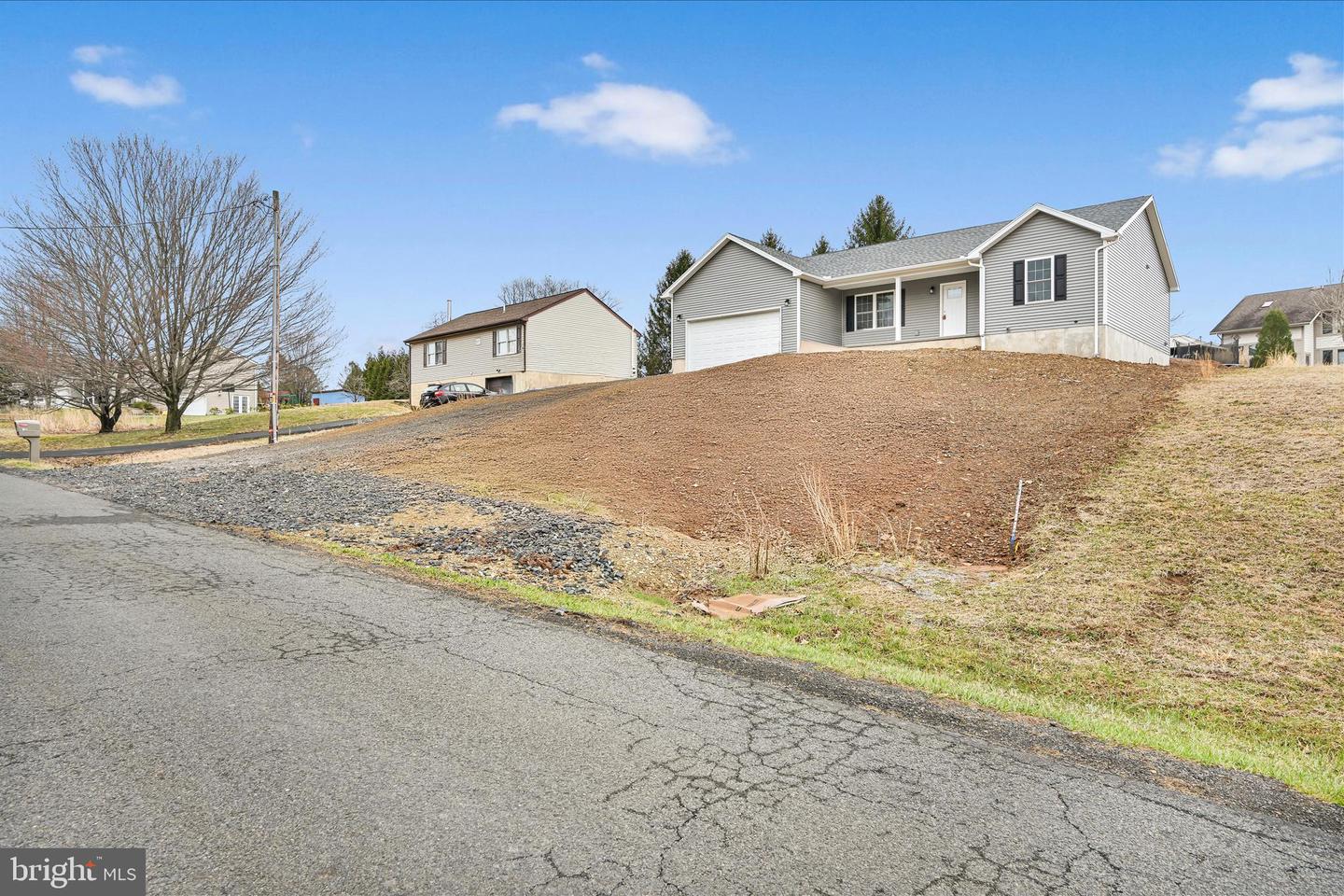 1013 Indian Dr Property Photo 6