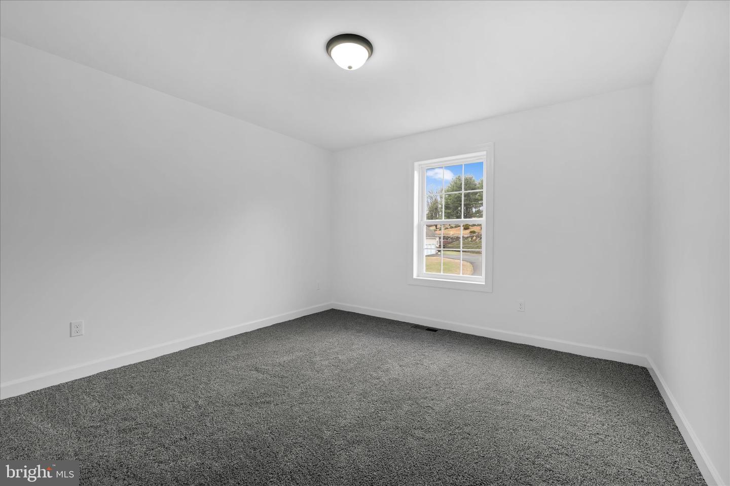 1013 Indian Dr Property Photo 19
