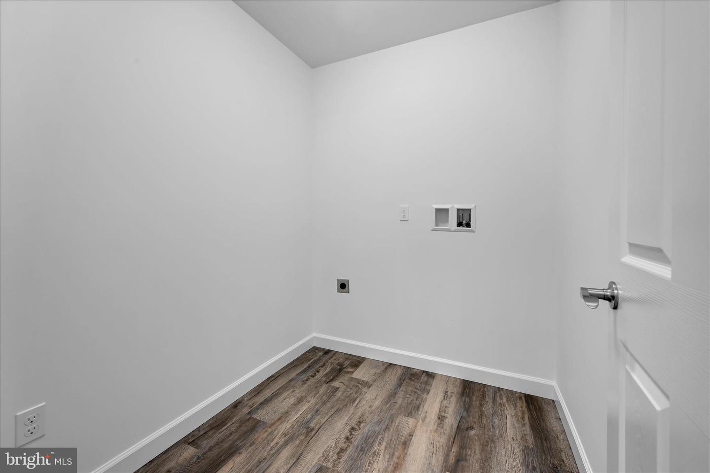 1013 Indian Dr Property Photo 23