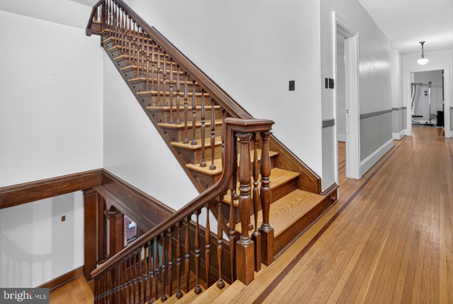 431 Centre St Property Photo 44