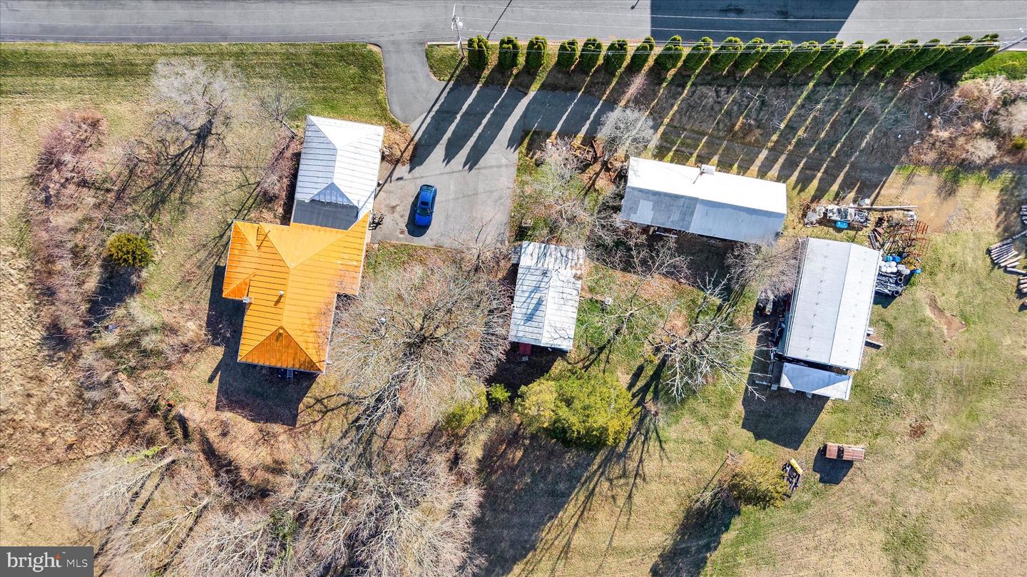 14 Anspach Dr Property Photo 15