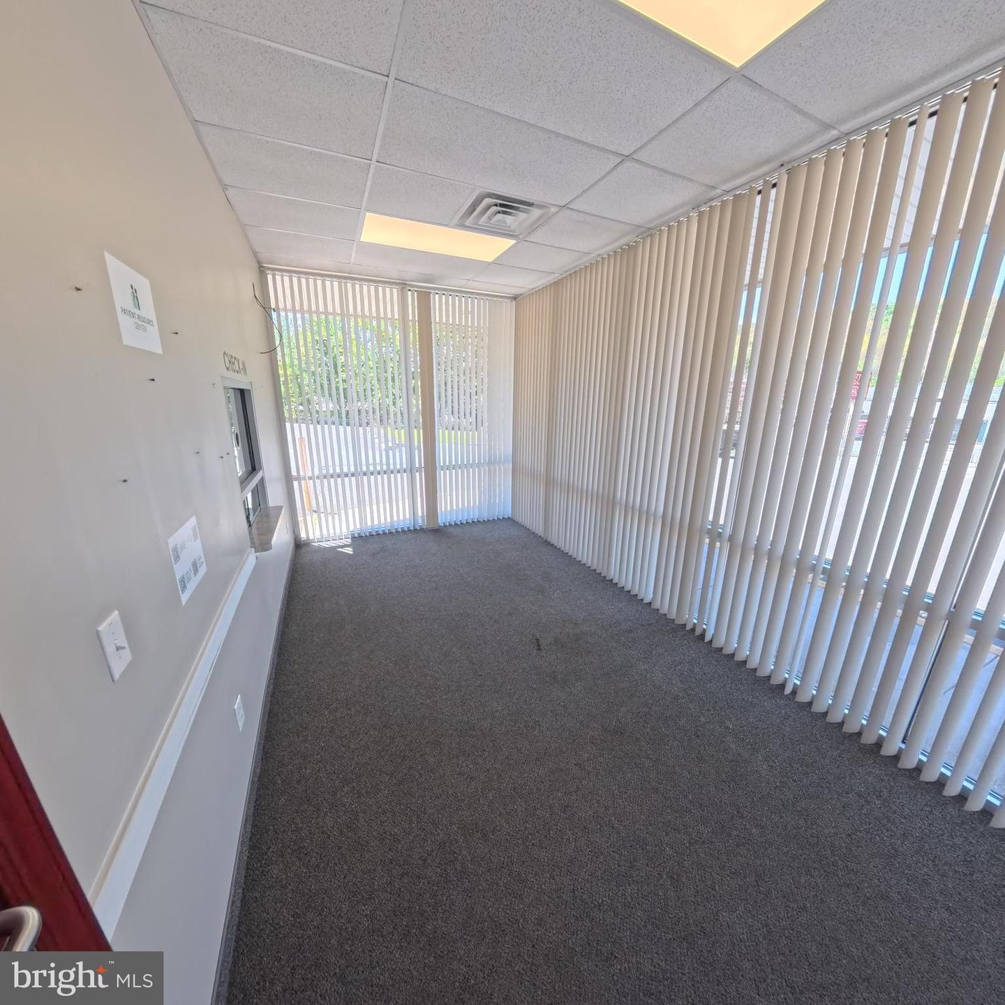 624 W Centre St Property Photo 6