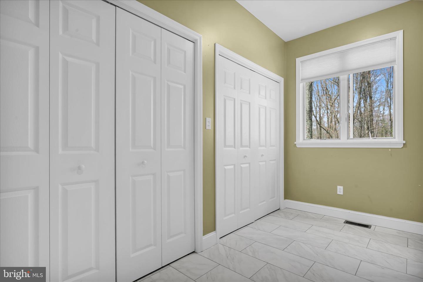 34 Golfwood Dr Property Photo 22