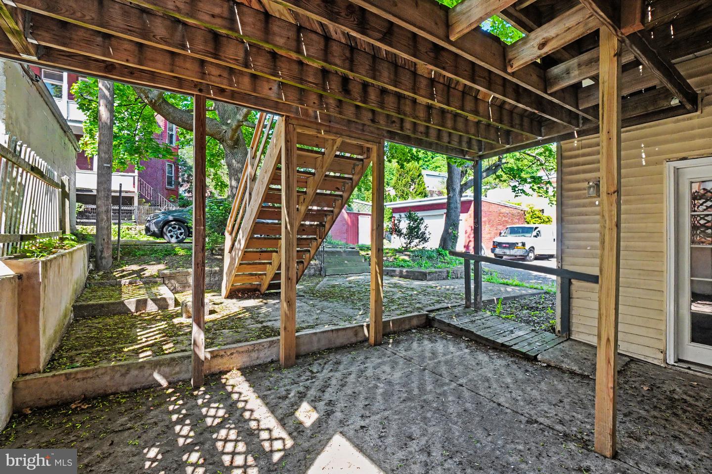 9 N 6th St Property Photo 31