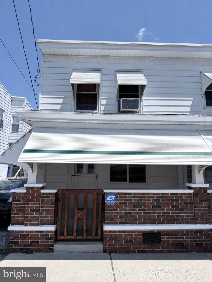 5 N Morris St Property Photo 1