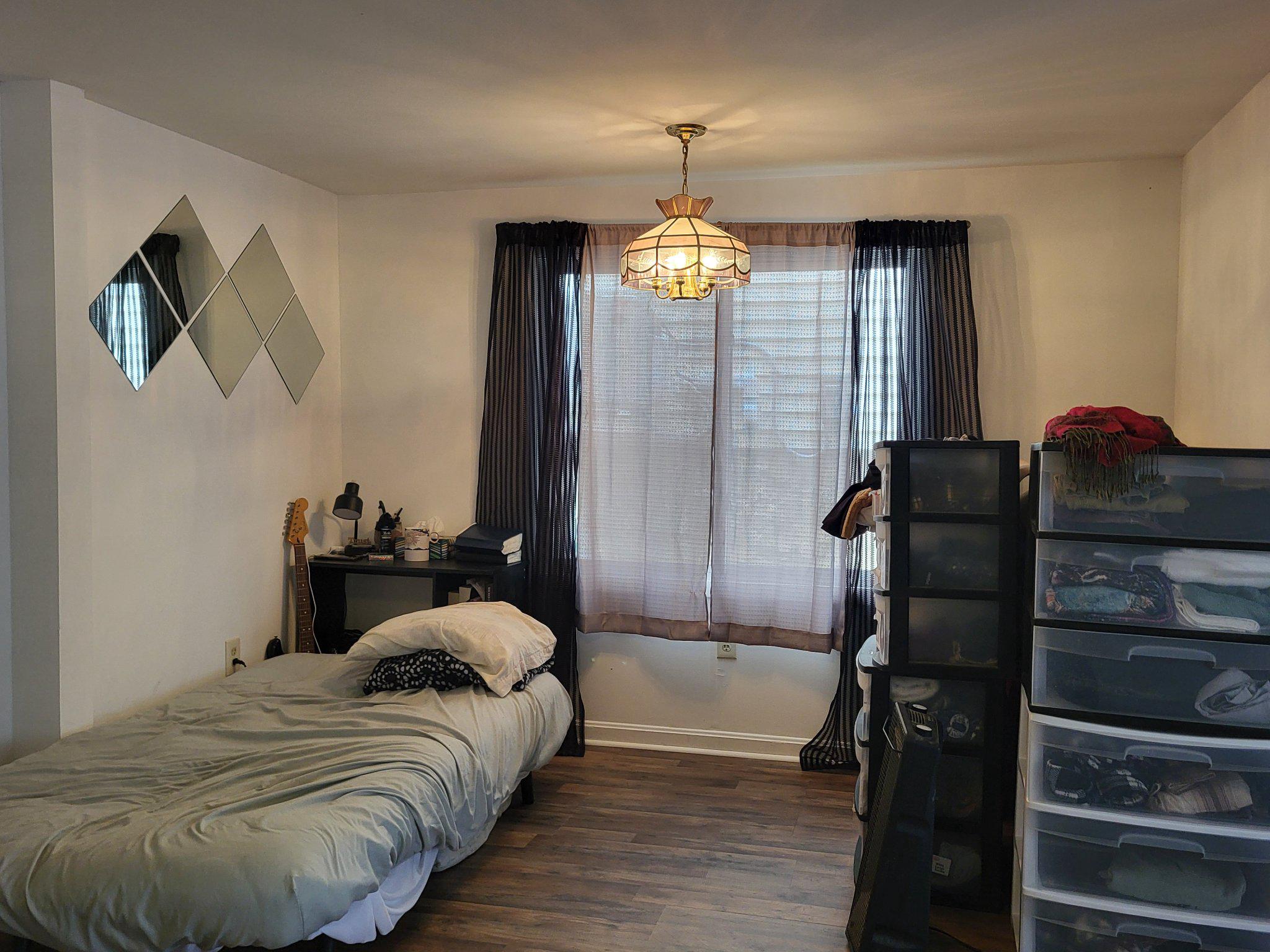 250 Van Gelder St Property Photo 16