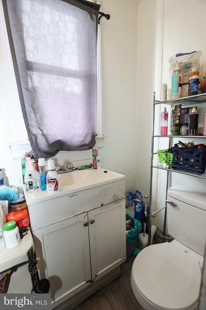 13 Lewis St Property Photo 9