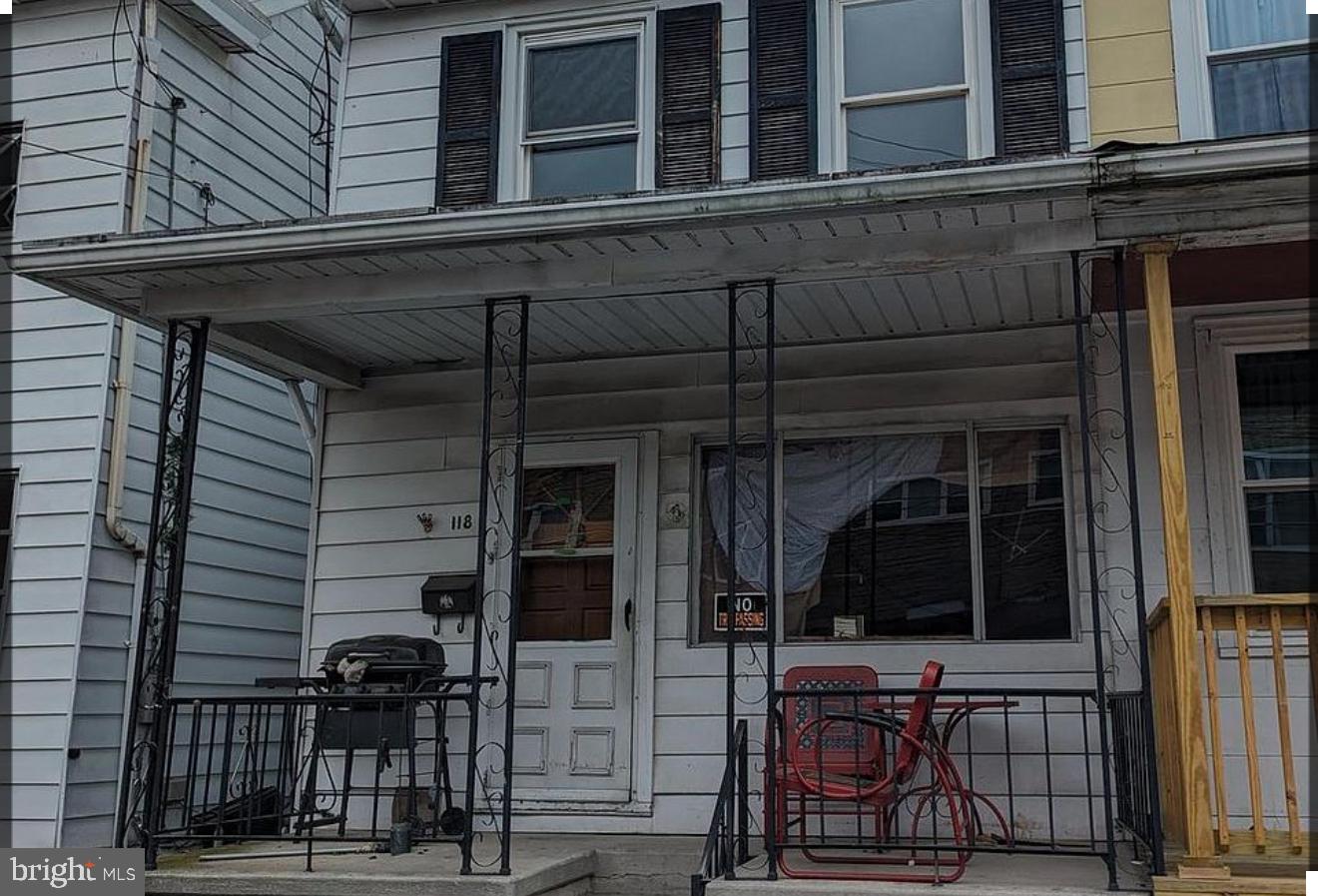 118 E PATTERSON ST Property Photo 1