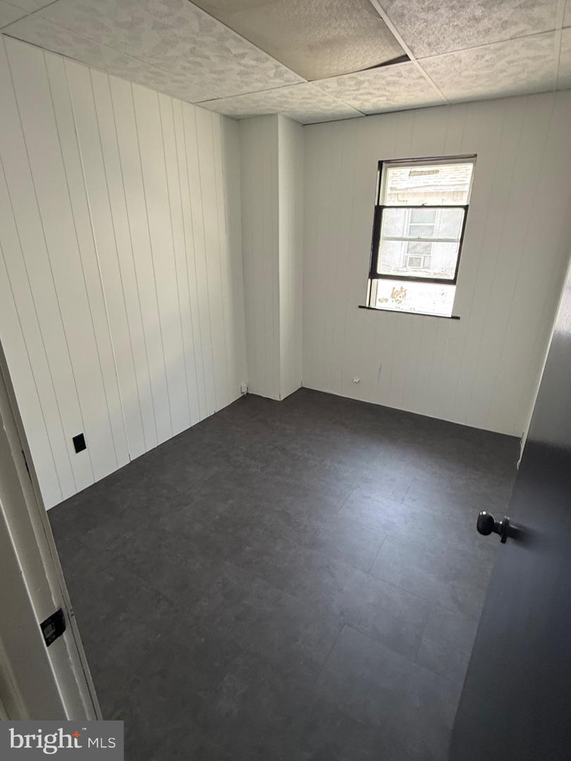 227 Florida Ave Property Photo 3