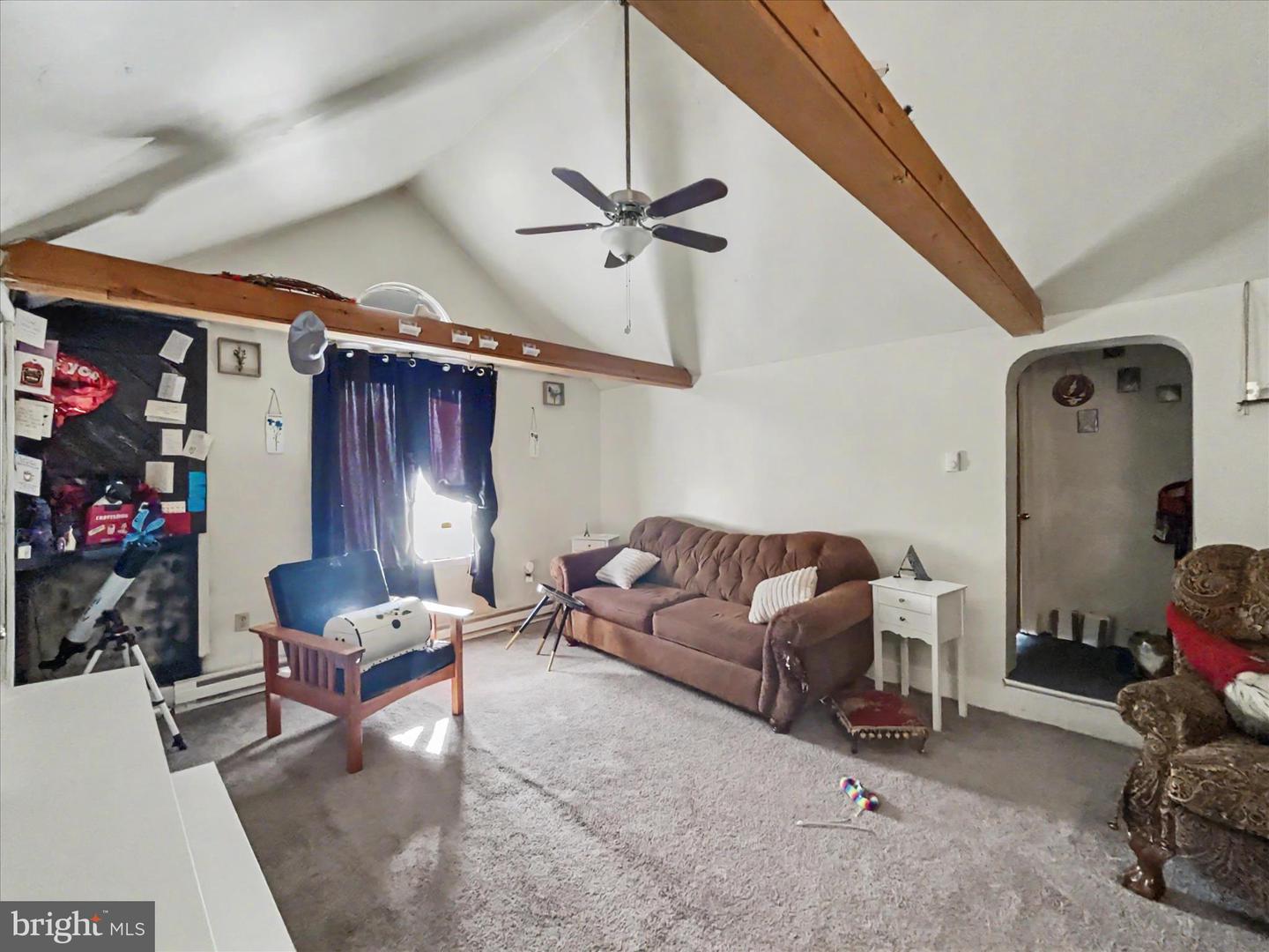 669 Main St Property Photo 8