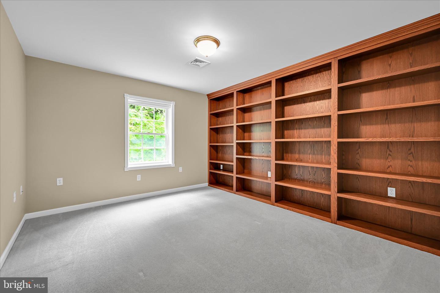 1289 Oak Terrace Ln Property Photo 39