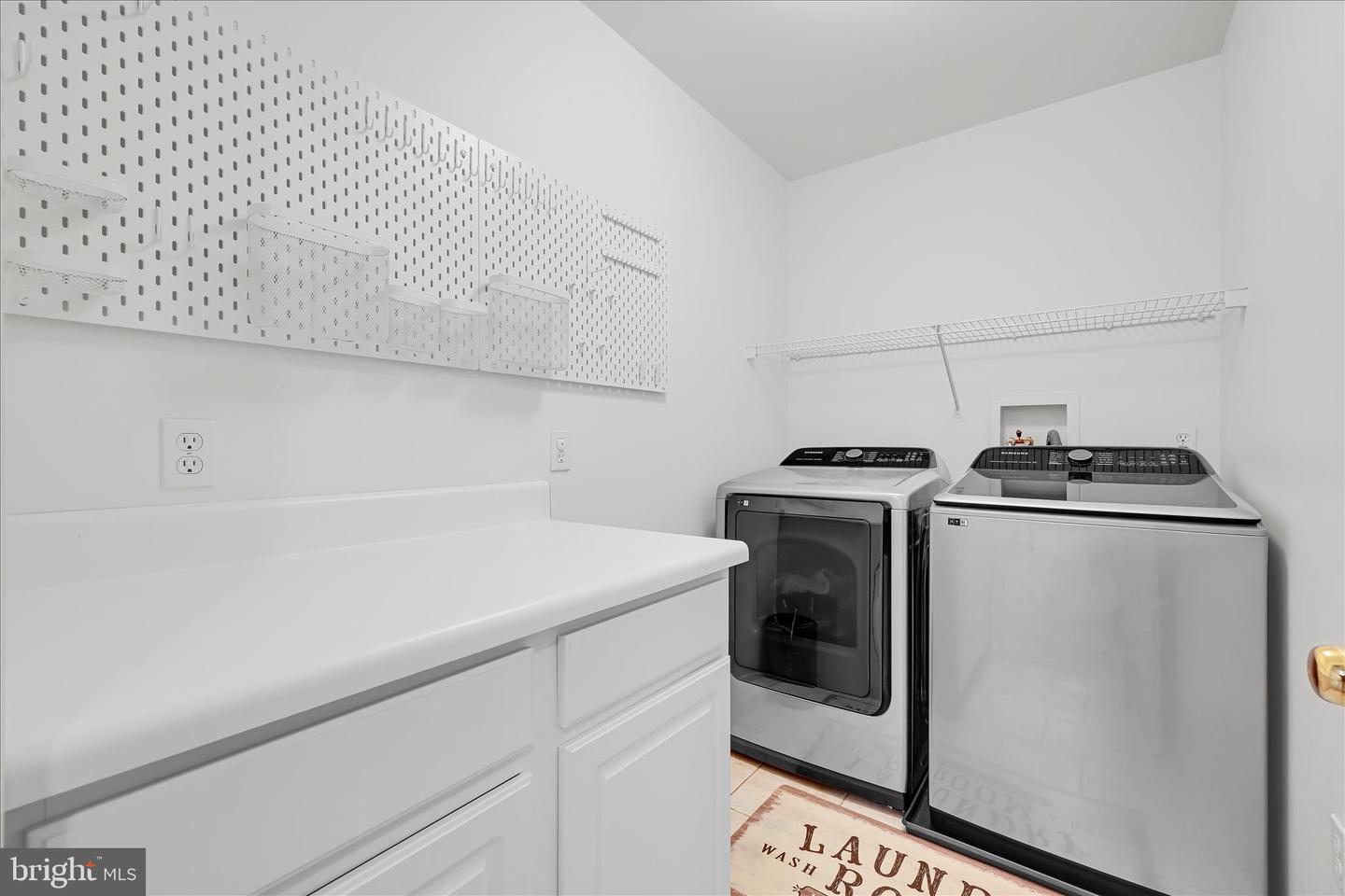 1289 Oak Terrace Ln Property Photo 50
