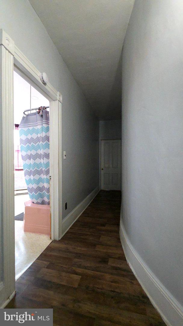 332 S Jardin Property Photo 18