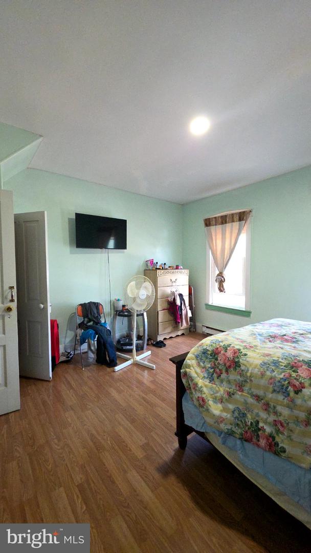332 S Jardin Property Photo 24