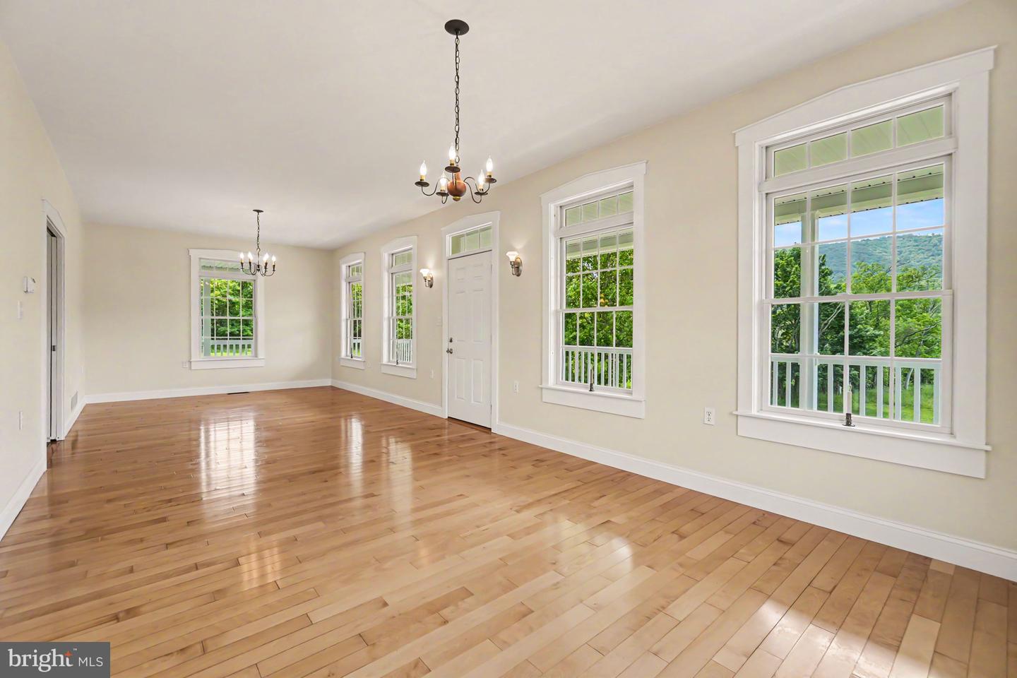 372 S Good Spring Rd Property Photo 6