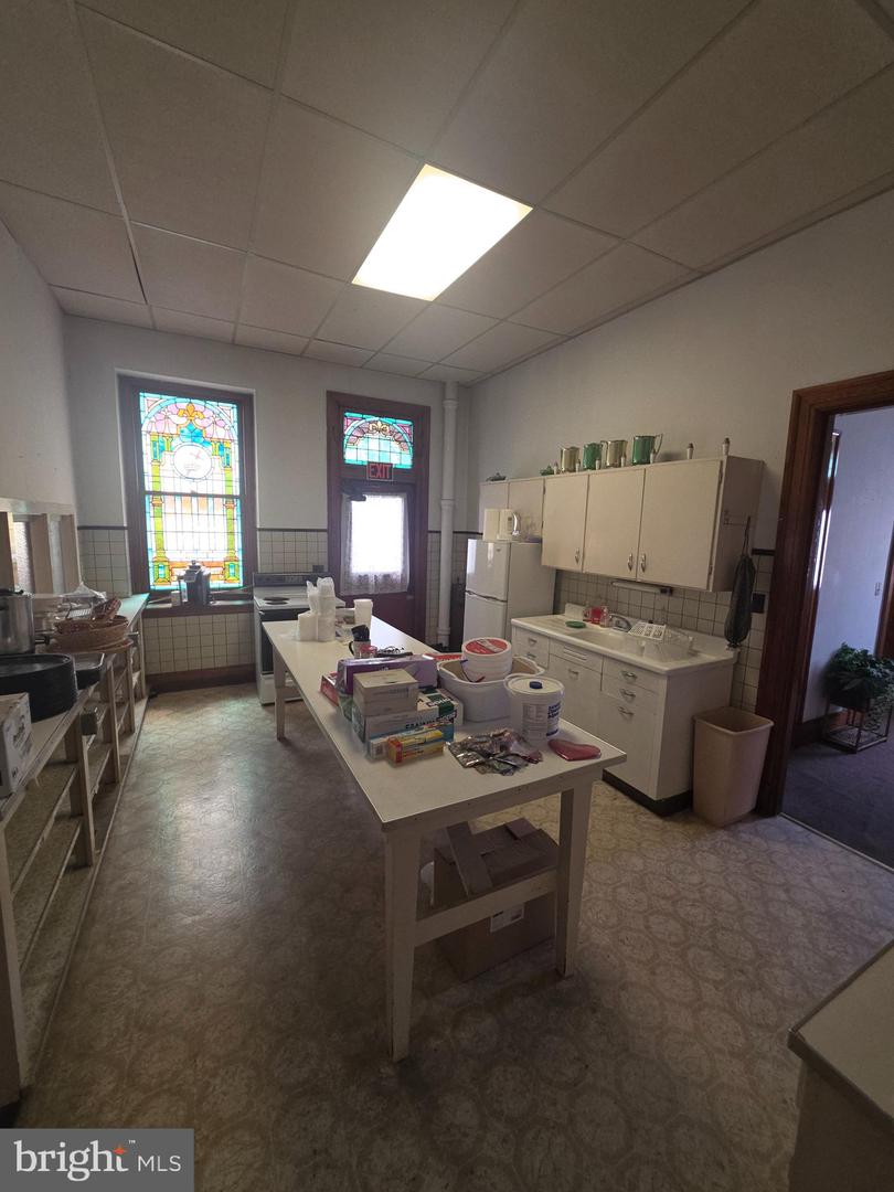 144 Carbon Street Property Photo 25