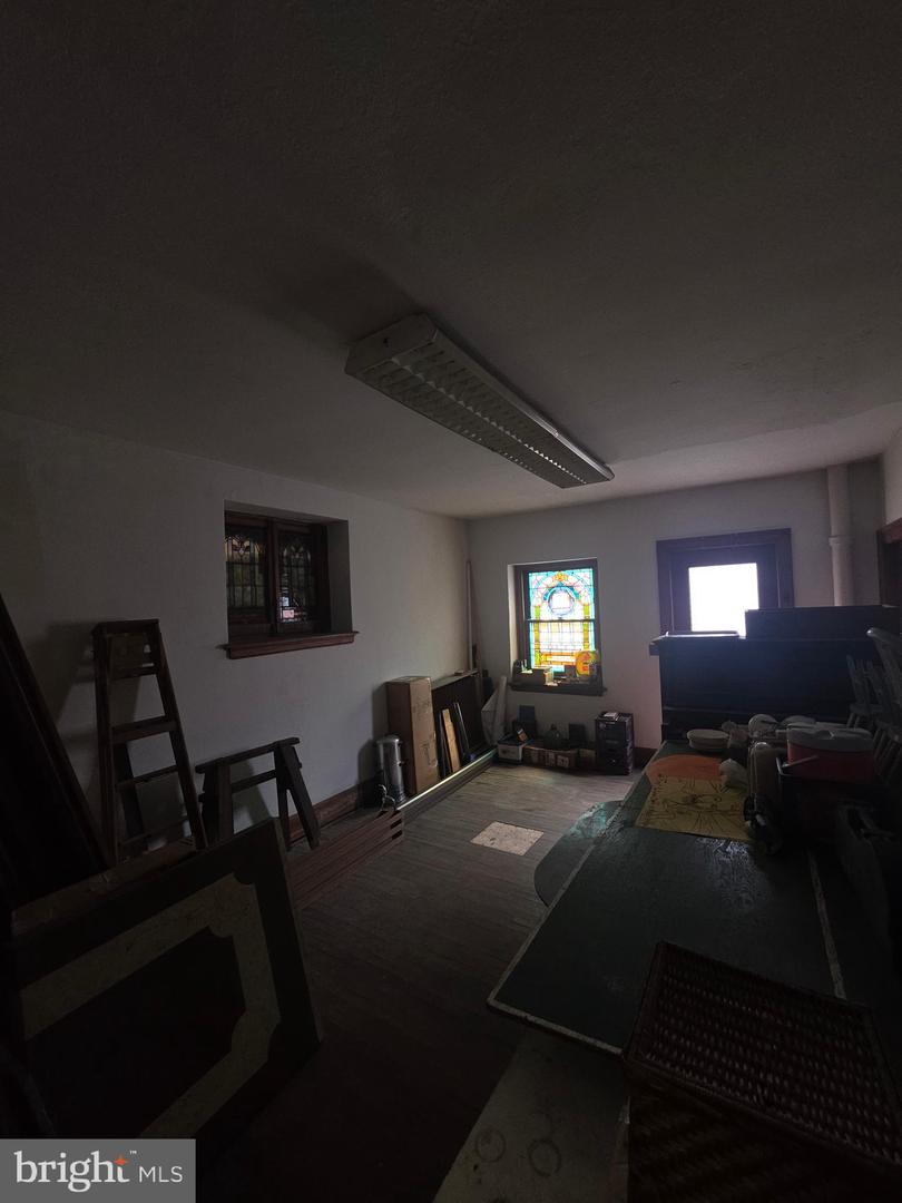 144 Carbon Street Property Photo 28
