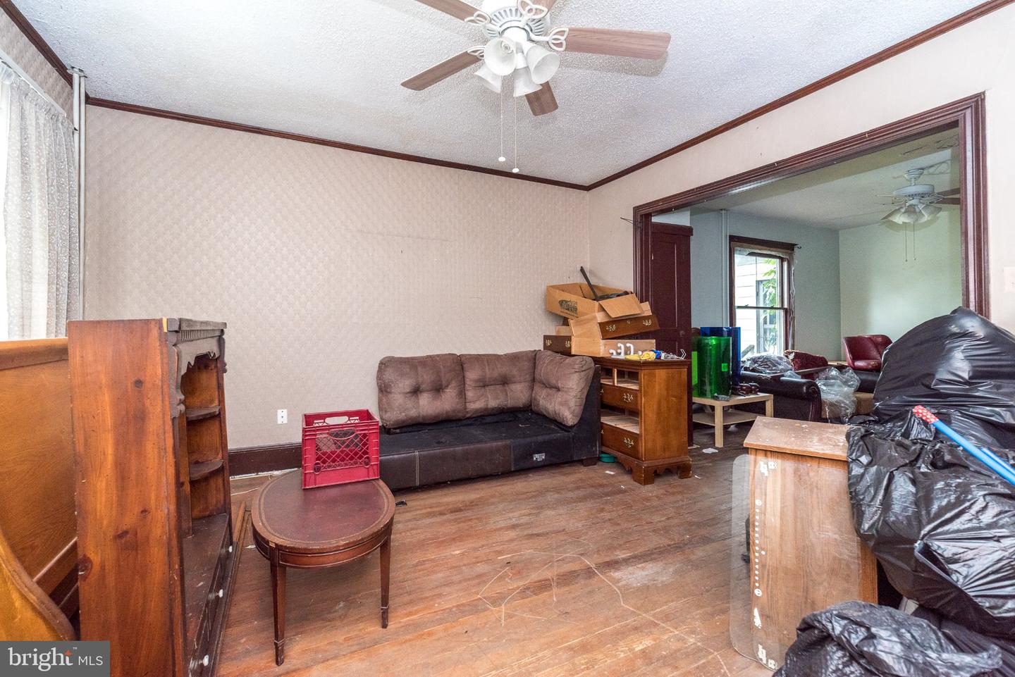 402 Hobart St Property Photo 5